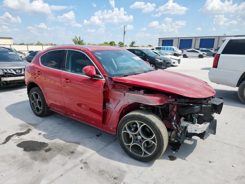 2018 ALFA ROMEO STELVIO ZASFAKAN2J7B61673