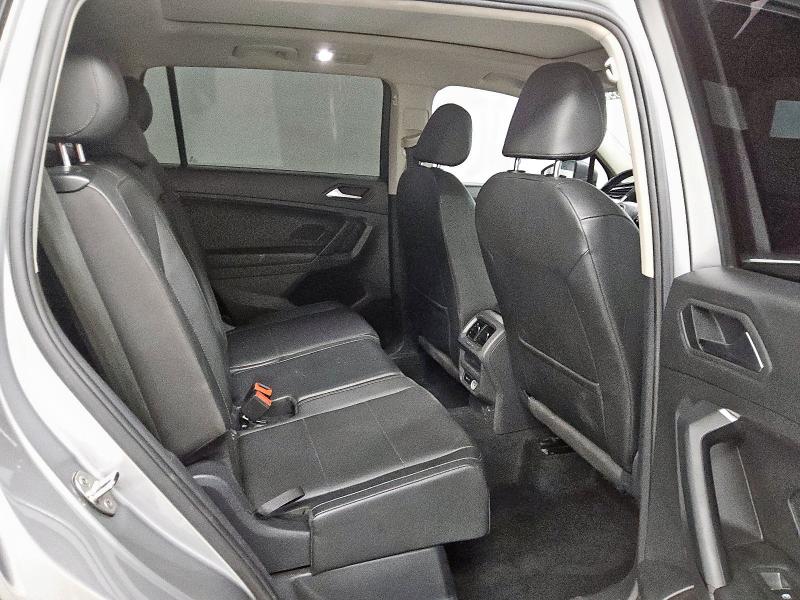 2019 VOLKSWAGEN TIGUAN SE 3VV3B7AX8KM121288