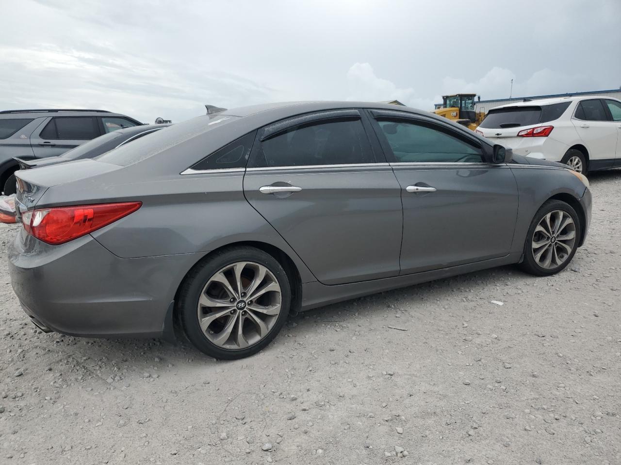 Lot #3223373332 2013 HYUNDAI SONATA SE
