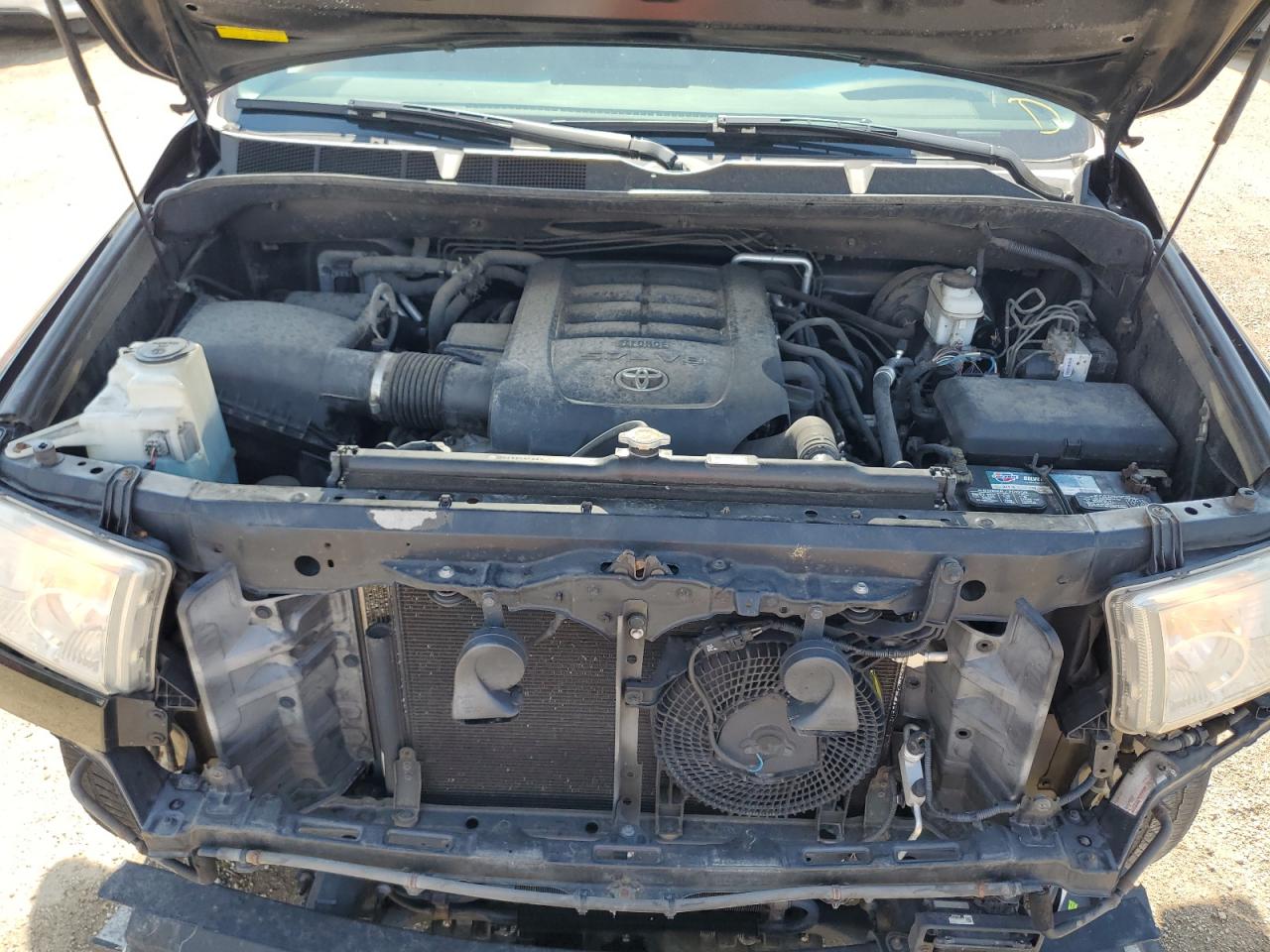 TOYOTA SEQUOIA PLATINUM