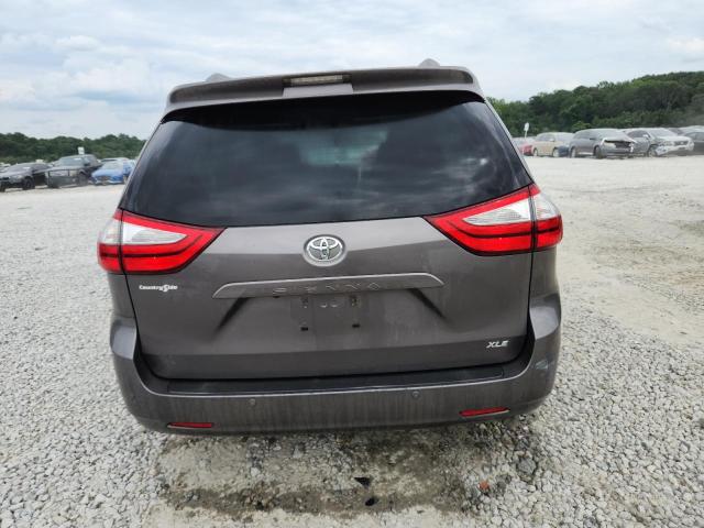 2016 TOYOTA SIENNA XLE 5TDYK3DC1GS717940