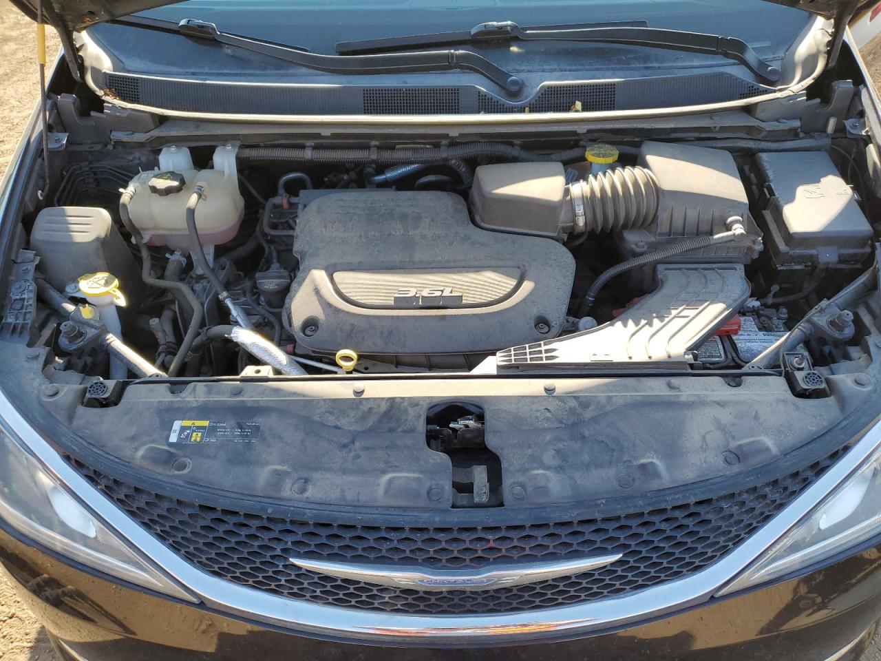 CHRYSLER PACIFICA TOURING PLUS