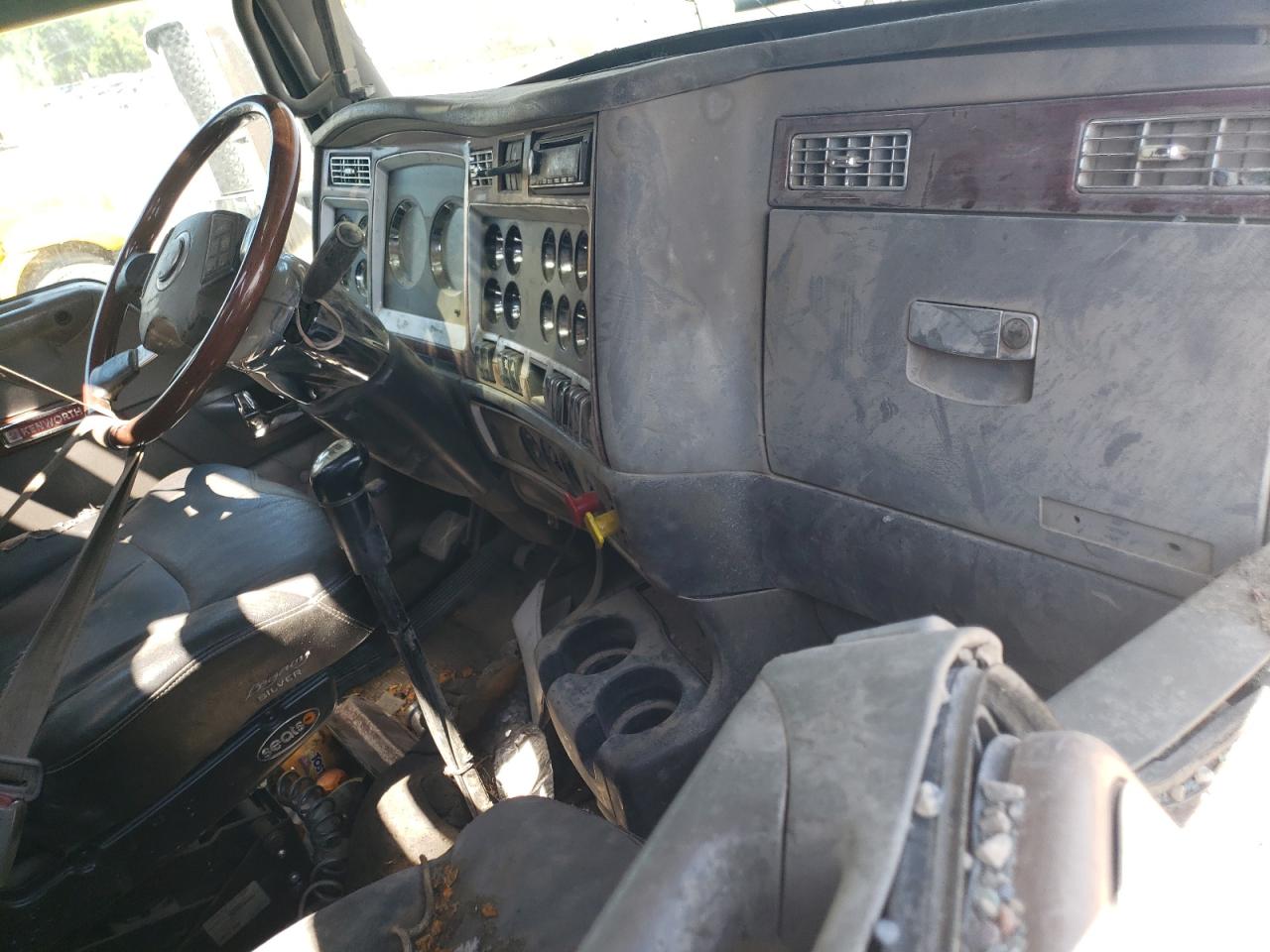 Lot #3281590387 2007 KENWORTH T600