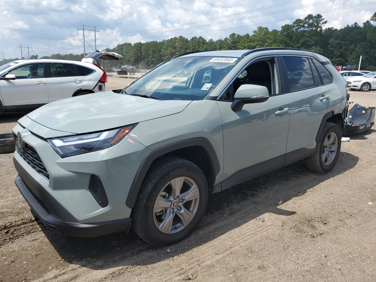 TOYOTA RAV4 XLE