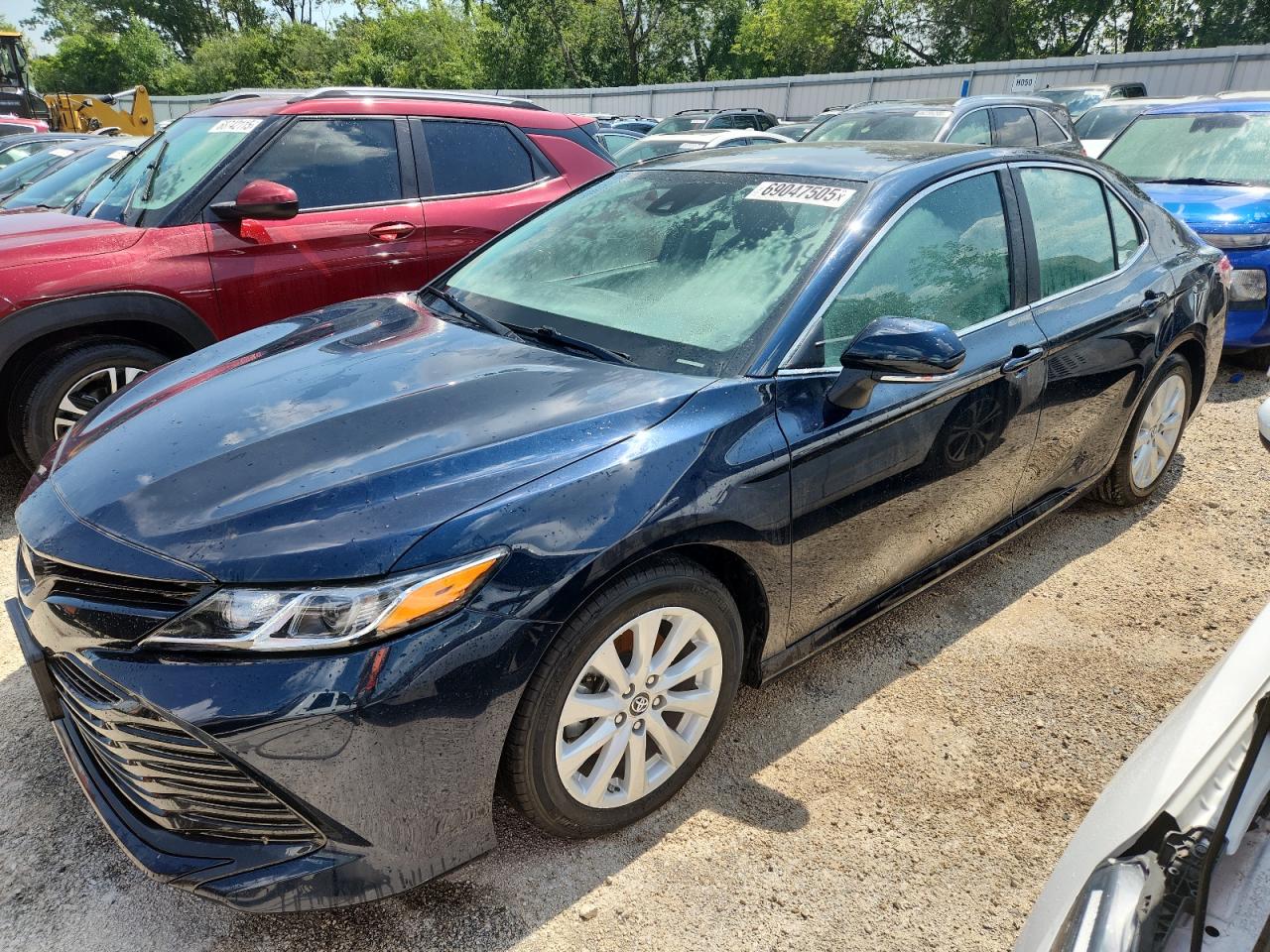 TOYOTA CAMRY L