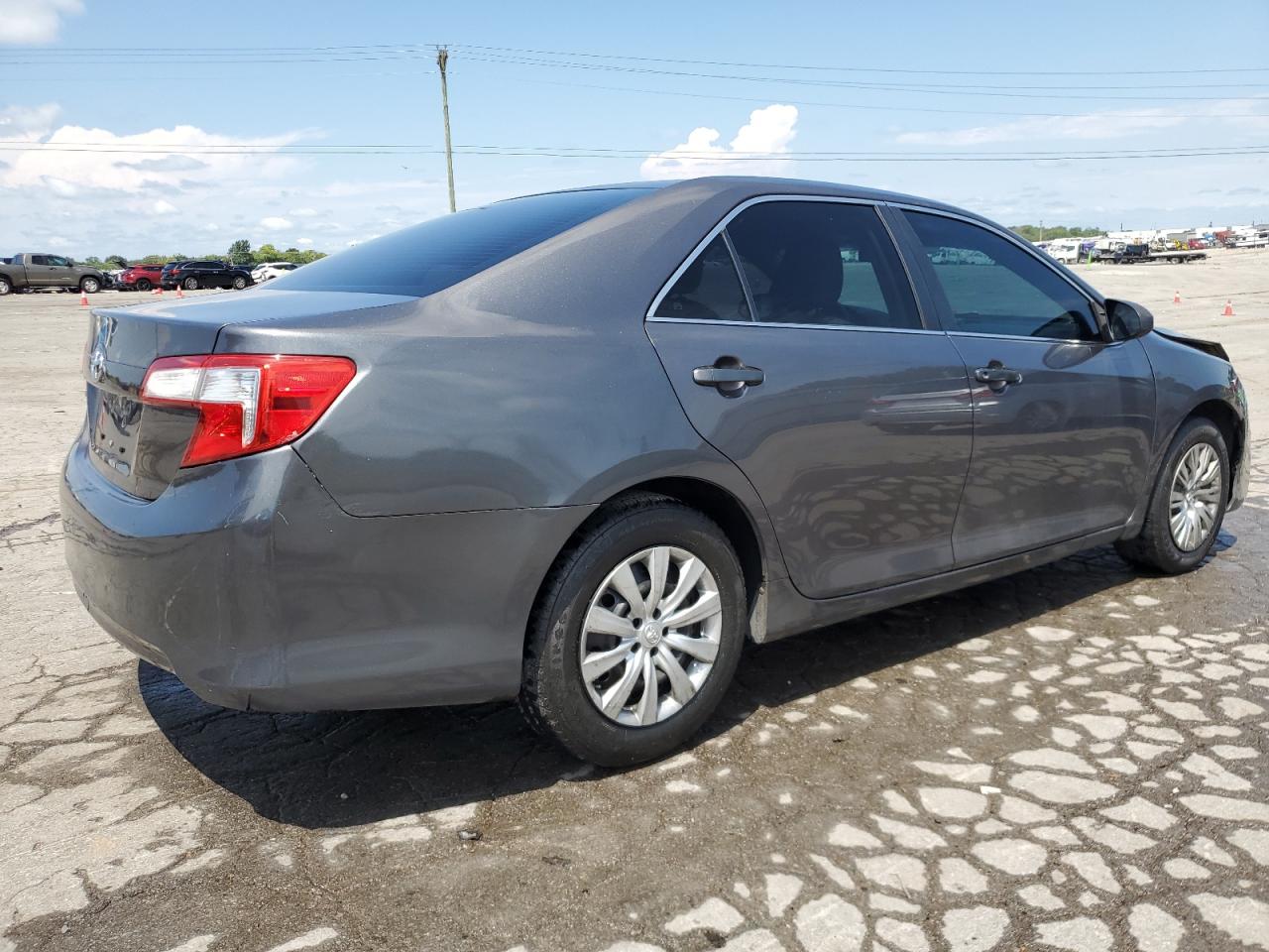 TOYOTA CAMRY L