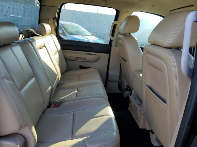 2011 CHEVROLET SILVERADO - 3GCPKSE3XBG392118