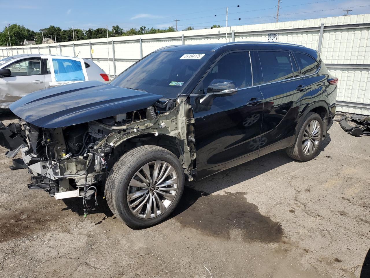 TOYOTA HIGHLANDER LE
