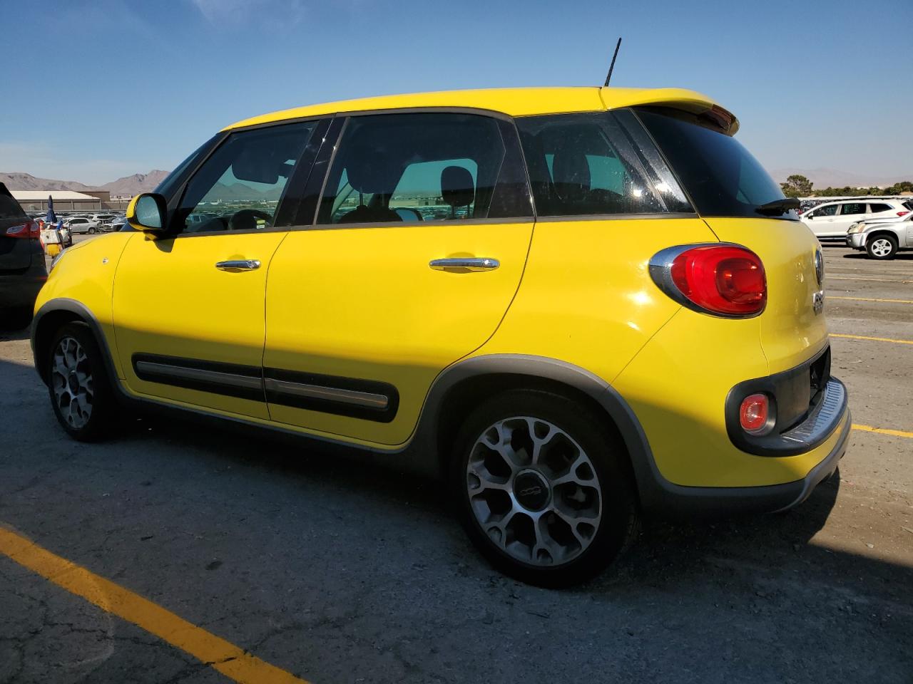 FIAT 500L TREKKING