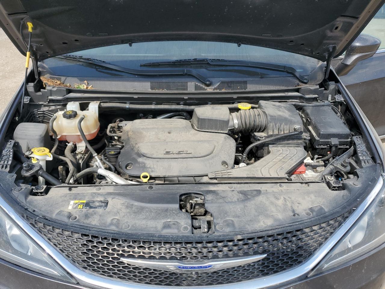 CHRYSLER PACIFICA TOURING L