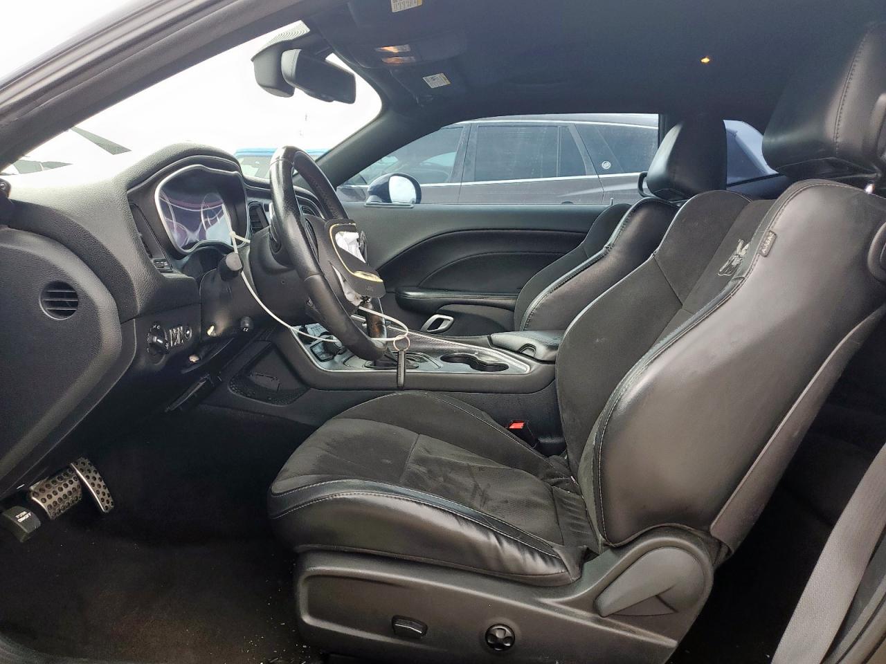 DODGE CHALLENGER R/T SCAT PACK