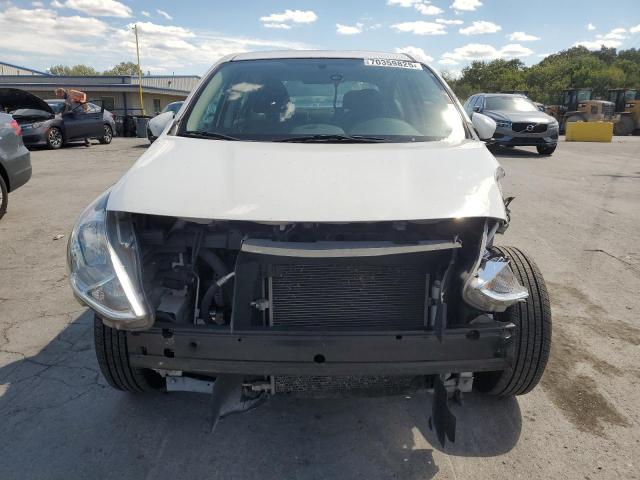 2018 NISSAN VERSA S 3N1CN7AP0JL871569