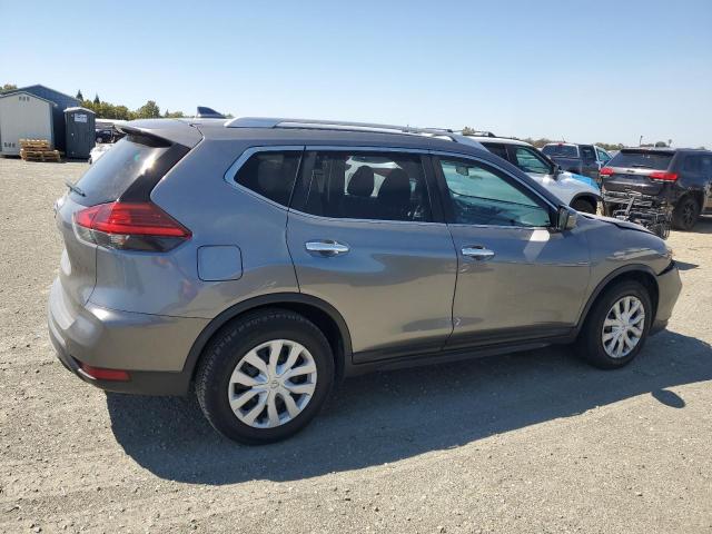 2017 NISSAN ROGUE S JN8AT2MT1HW137389