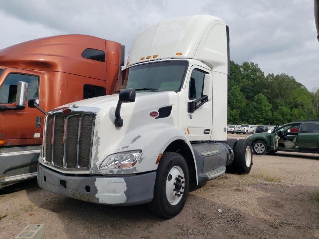 PETERBILT TRACTOR 579 2015 white tractor diesel 1XPBA48X2FD299327 photo #3