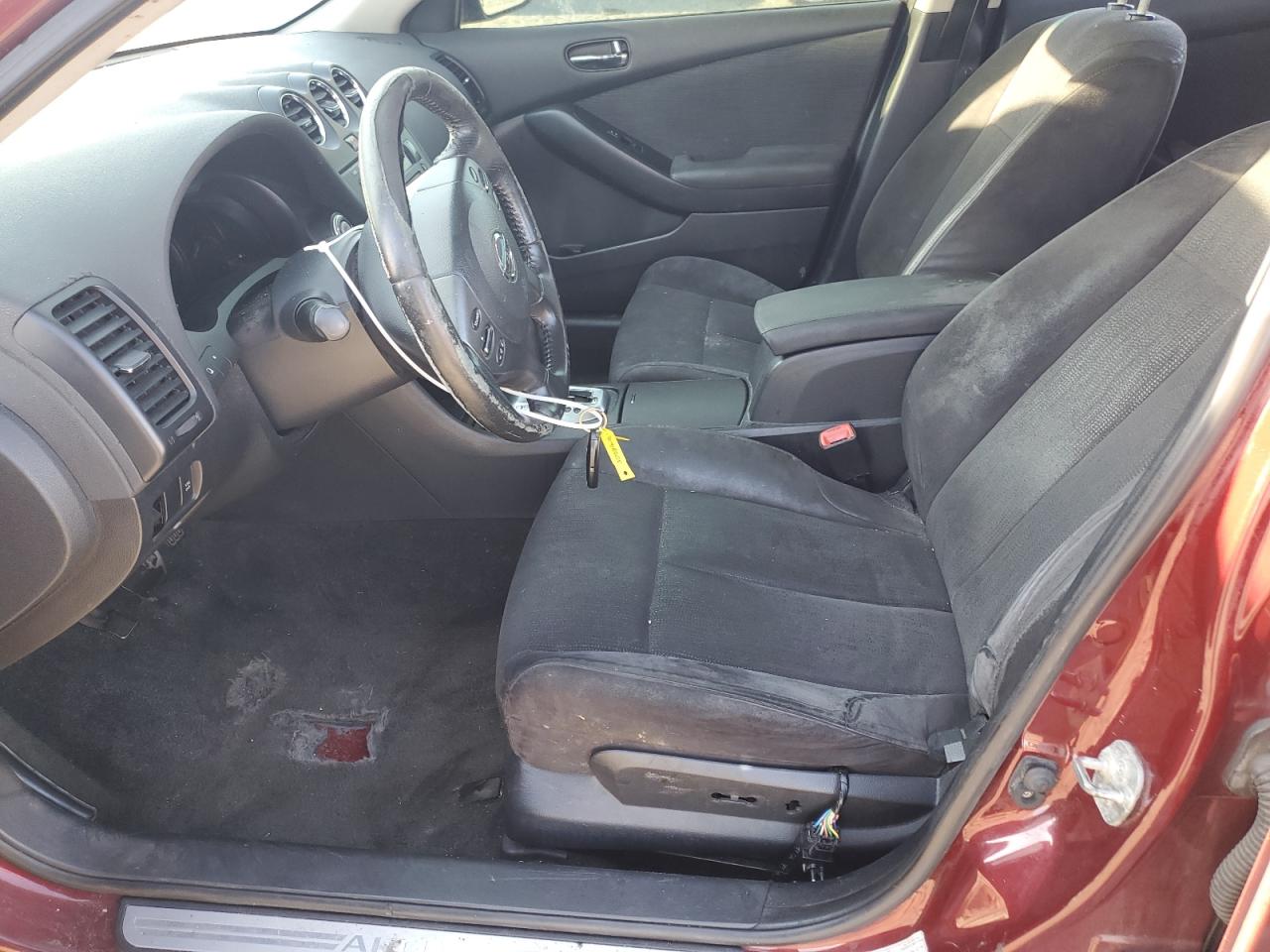 NISSAN ALTIMA BASE