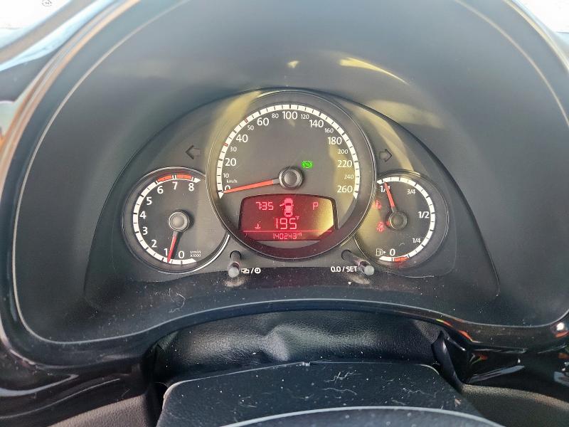 2016 VOLKSWAGEN BEETLE SE 3VWJ07AT9GM620629
