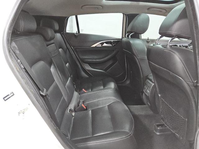 2018 INFINITI QX30 BASE SJKCH5CR1JA046653