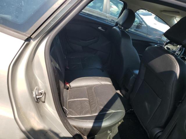 2015 FORD FOCUS SE 1FADP3K21FL264905