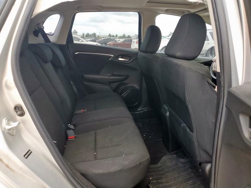 2016 HONDA FIT EX JHMGK5H77GX031088
