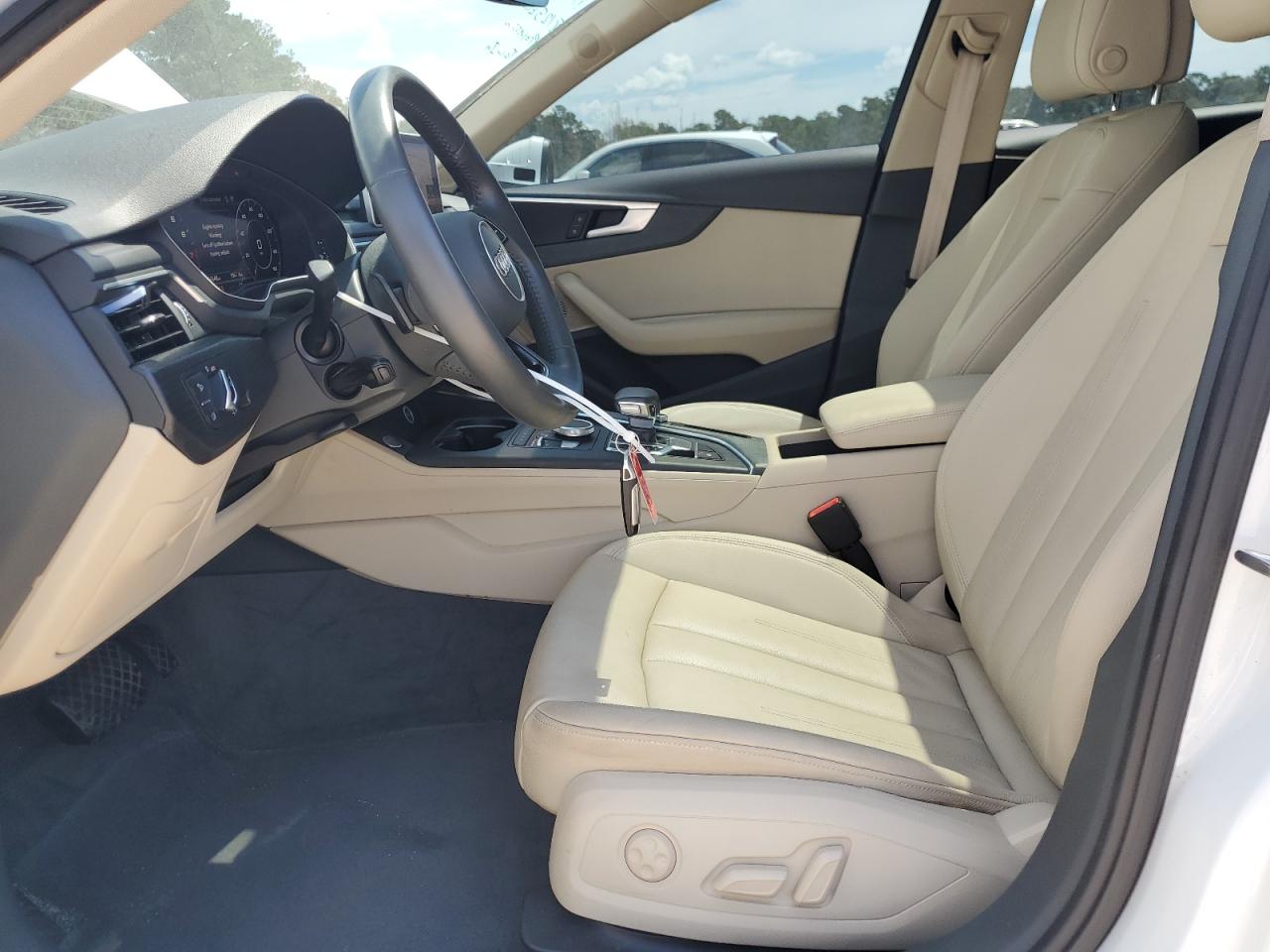 AUDI A4 PREMIUM PLUS