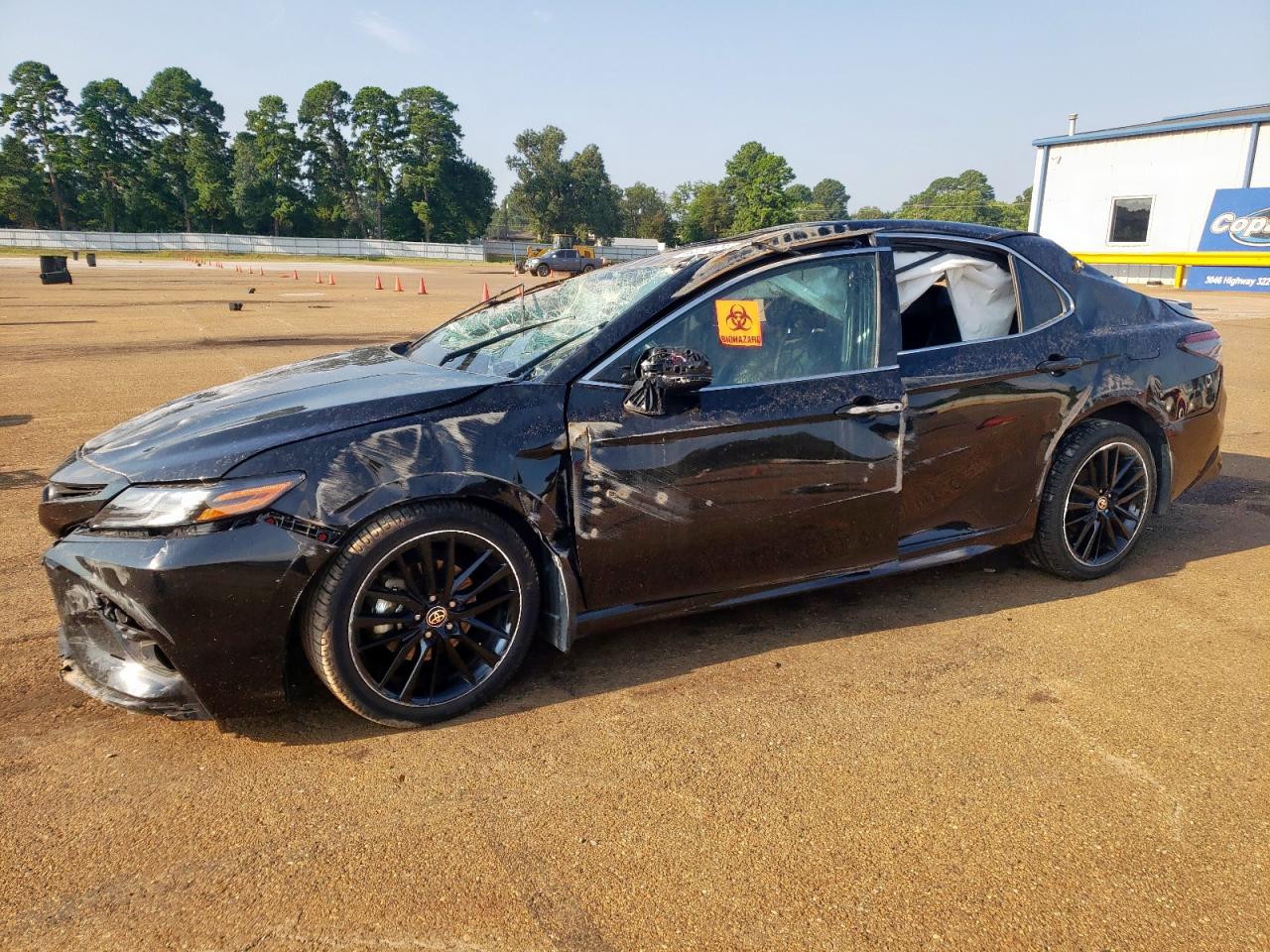 TOYOTA CAMRY XSE