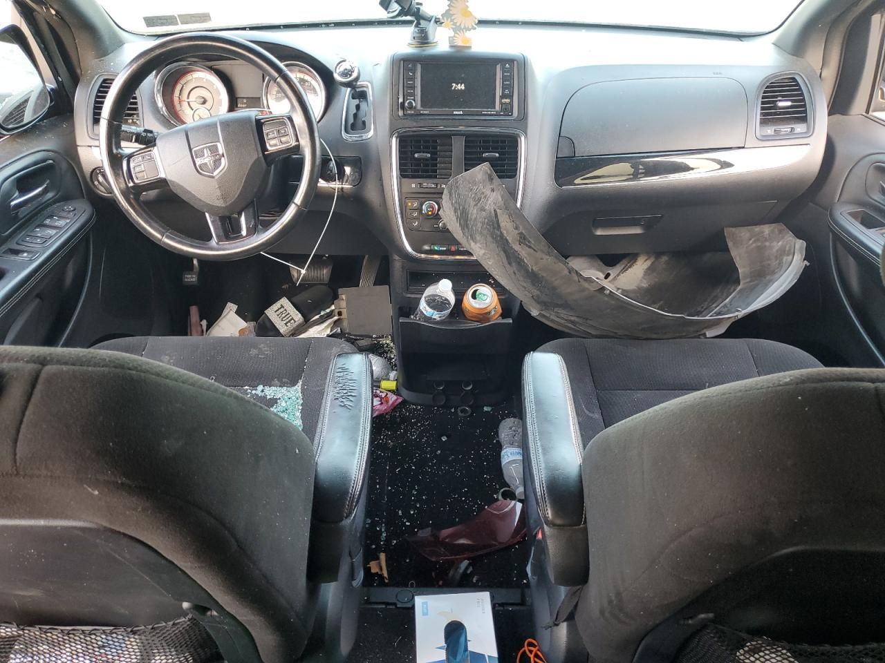 DODGE GRAND CARAVAN SE