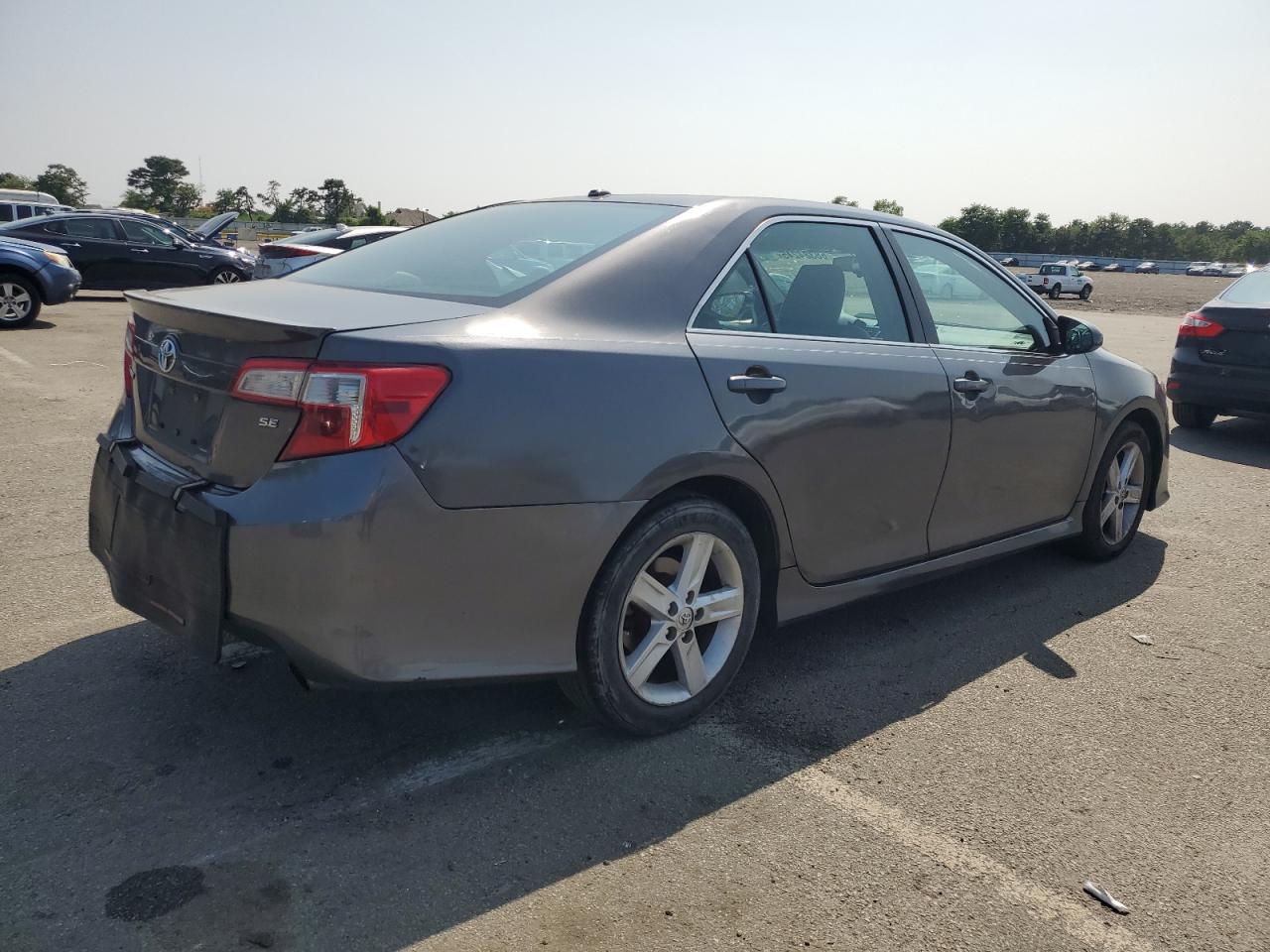 TOYOTA CAMRY L