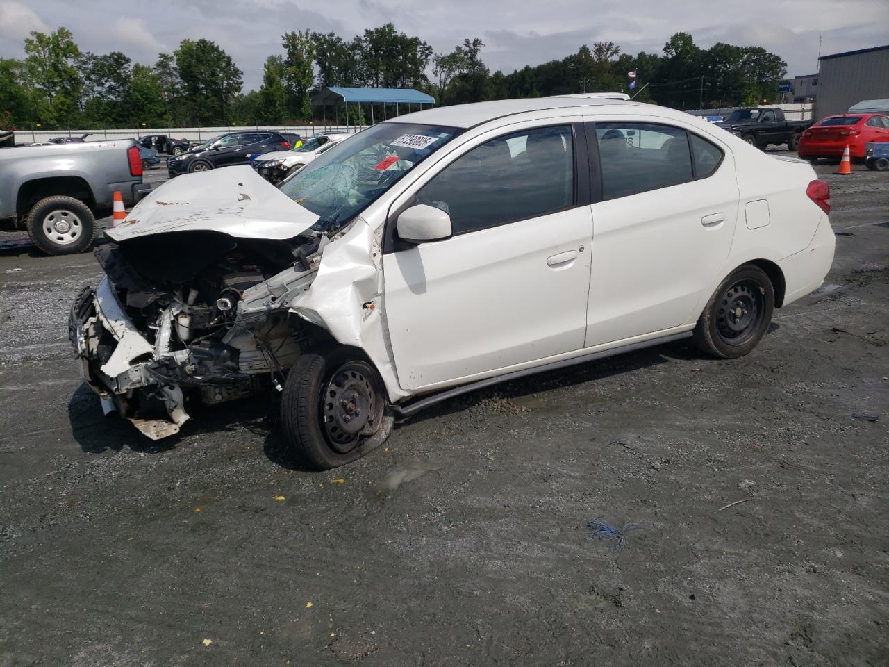 MITSUBISHI MIRAGE G4 ES