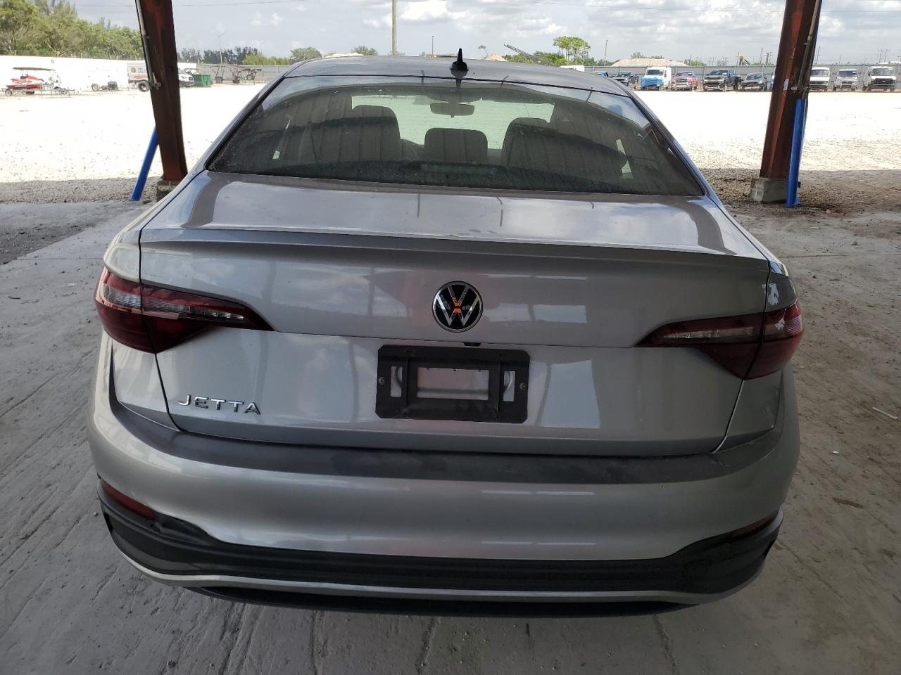 VOLKSWAGEN JETTA S