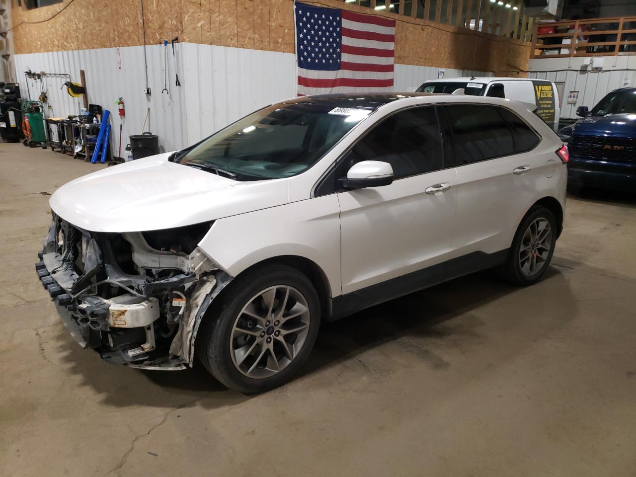 FORD EDGE TITANIUM