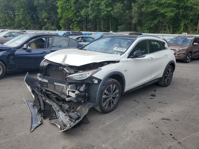 INFINITI QX30 BASE