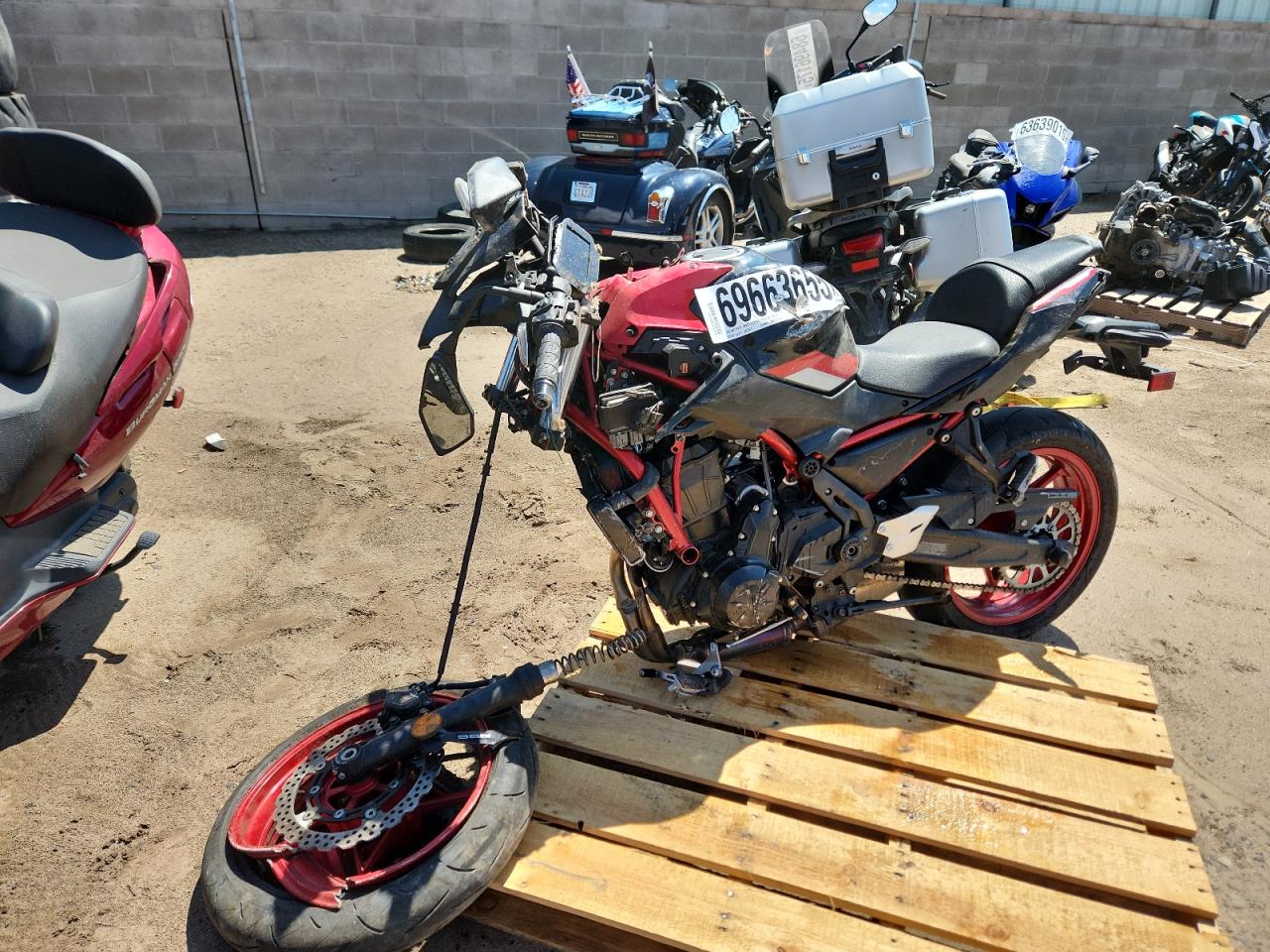 Lot #3275471707 2024 KAWASAKI ER650 N