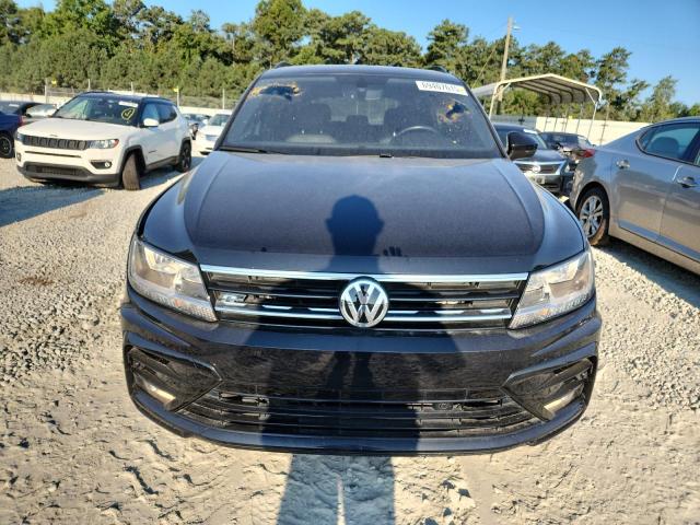2021 VOLKSWAGEN TIGUAN SE 3VV2B7AX5MM111879