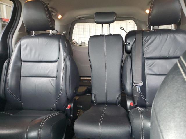 2018 TOYOTA SIENNA SE 5TDXZ3DC9JS926552