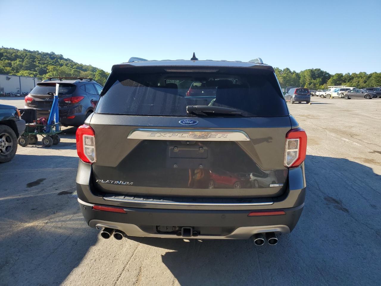 FORD EXPLORER PLATINUM