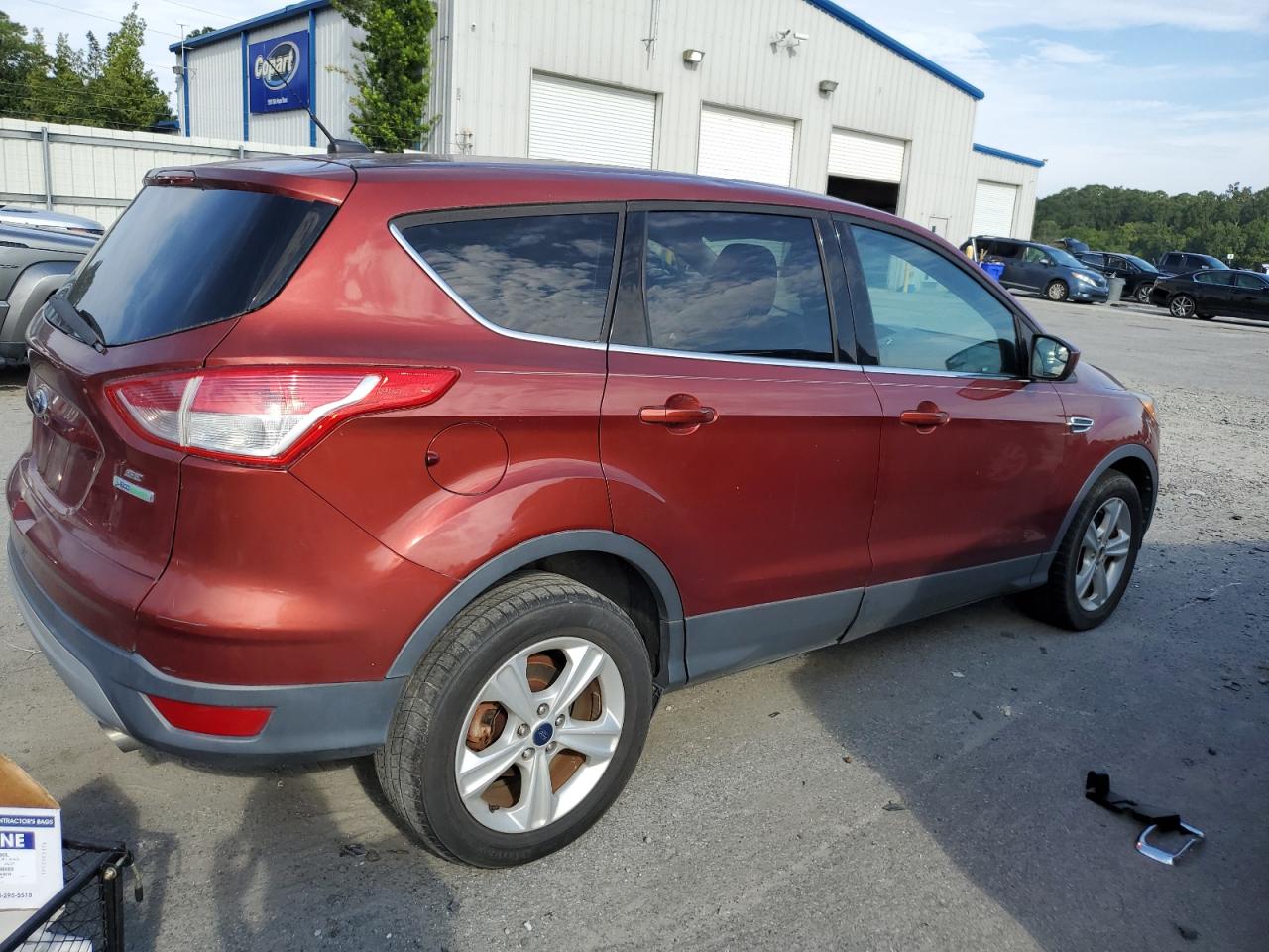 FORD ESCAPE SE