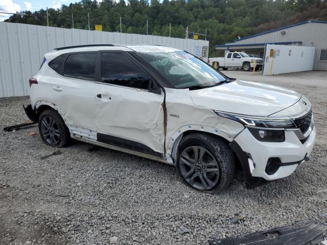 2021 KIA SELTOS S KNDEUCAAXM7040599
