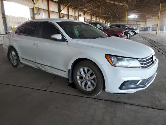 2017 VOLKSWAGEN PASSAT S - 1VWAT7A36HC006924