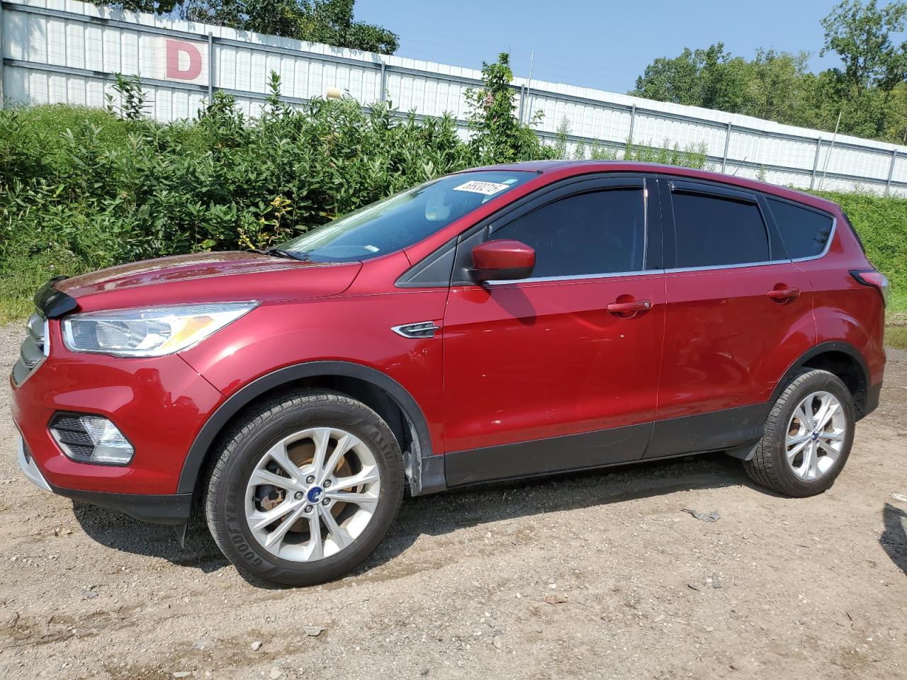 FORD ESCAPE SE