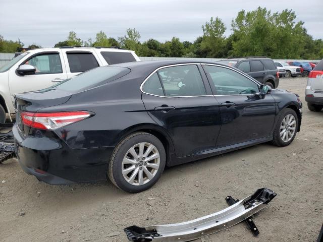 2018 TOYOTA CAMRY L 4T1B11HKXJU600483