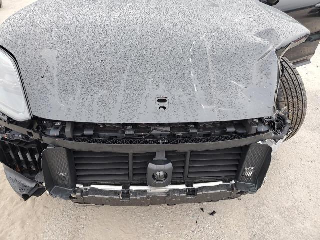 2025 PORSCHE CAYENNE TU WP1BM2AYXSDA47317