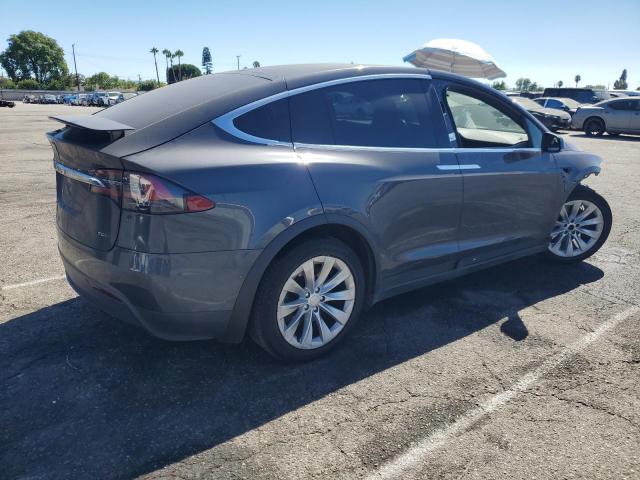 2018 TESLA MODEL X 5YJXCBE22JF119103