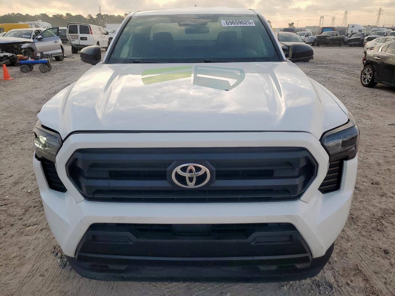 TOYOTA TACOMA XTRACAB