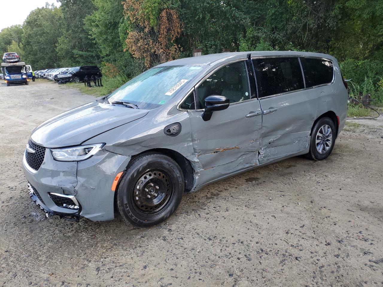 CHRYSLER PACIFICA HYBRID SELECT
