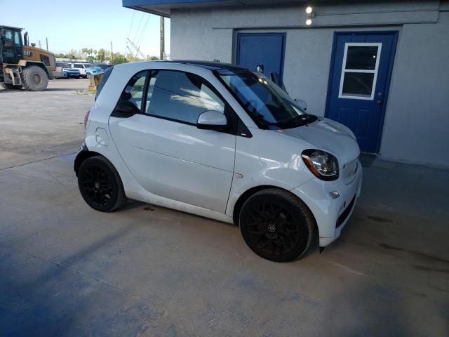 2016 SMART FORTWO WMEFJ5DA1GK051353