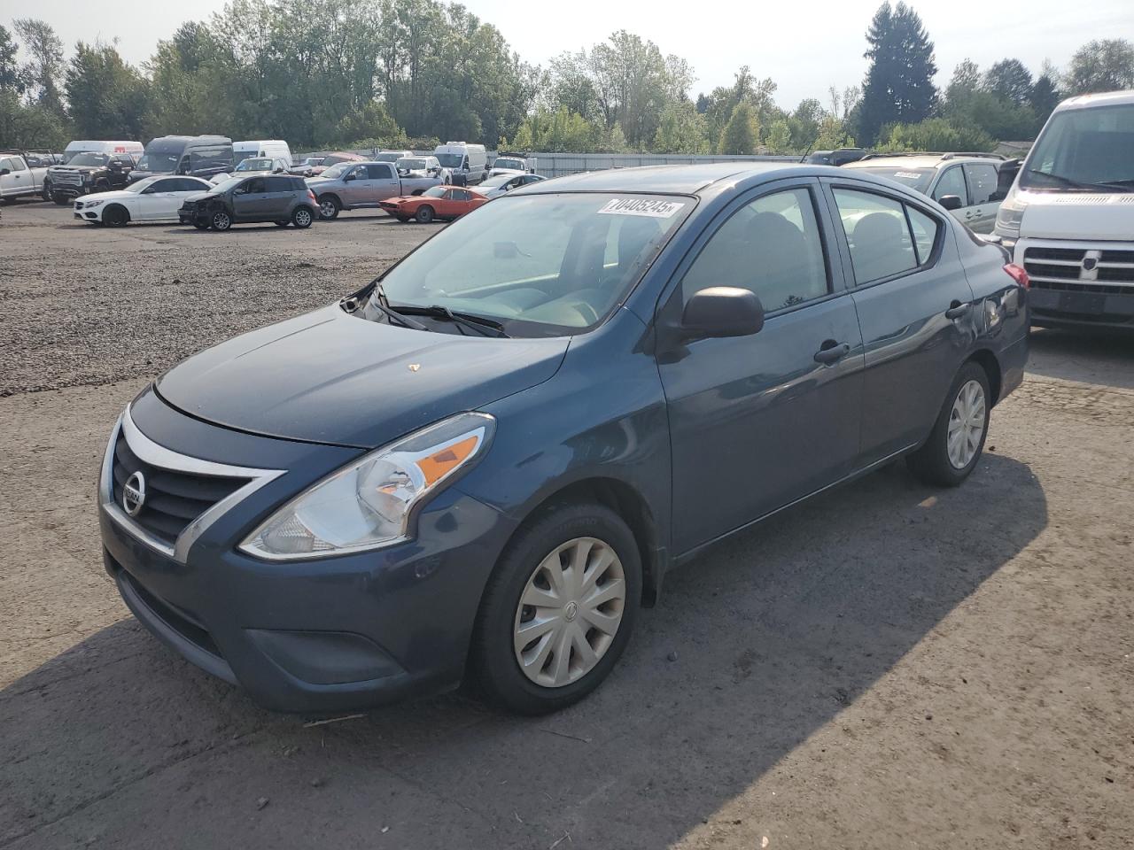 NISSAN VERSA S