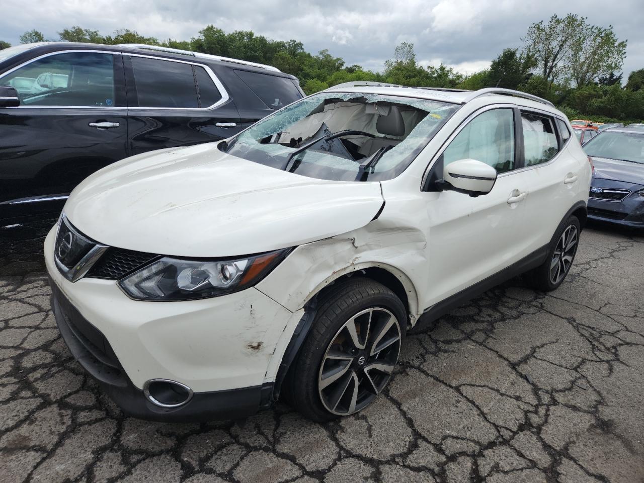NISSAN ROGUE SPORT S