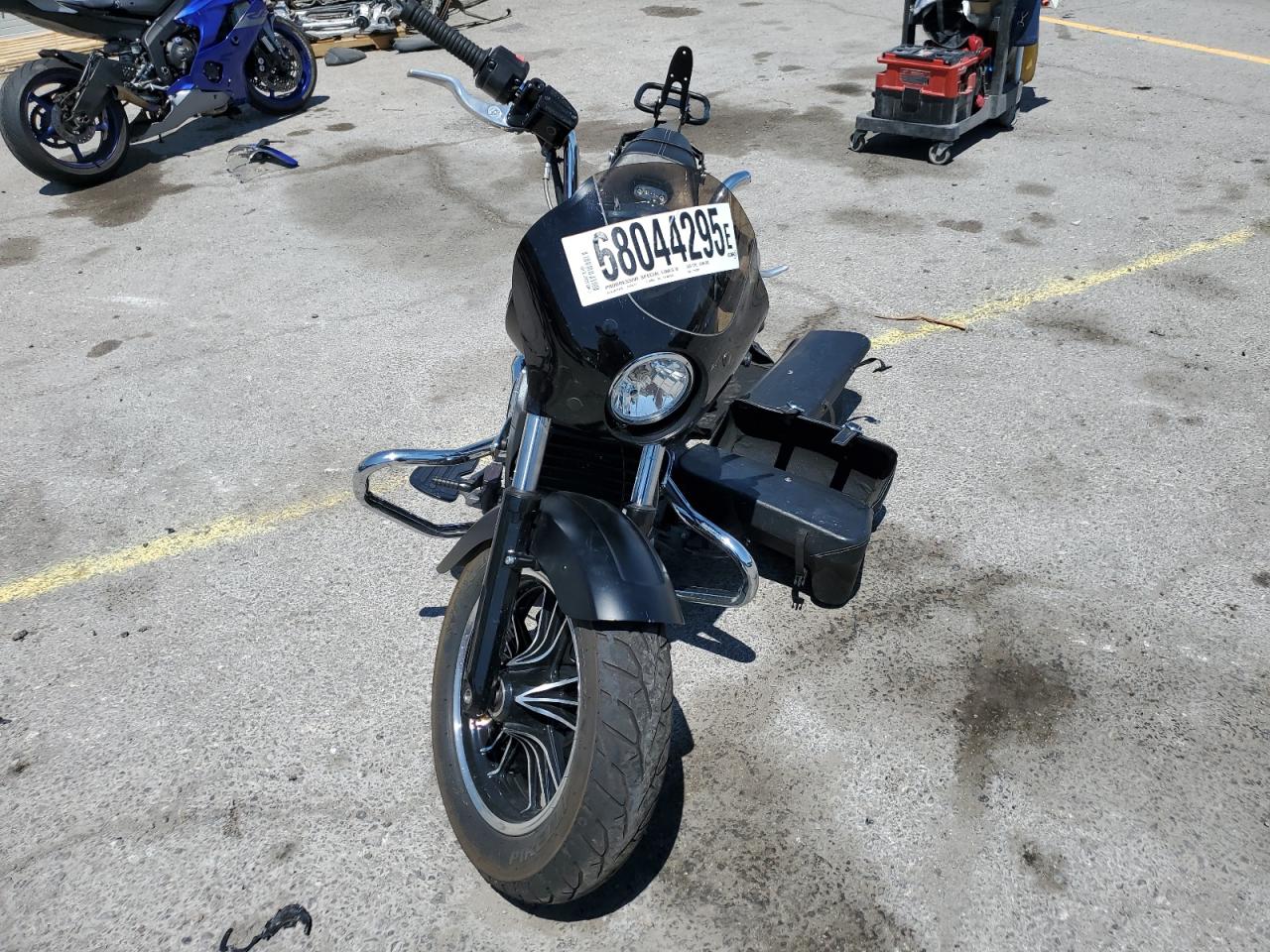 Lot #3285888561 2017 INDIAN MOTORCYCLE CO. SCOUT