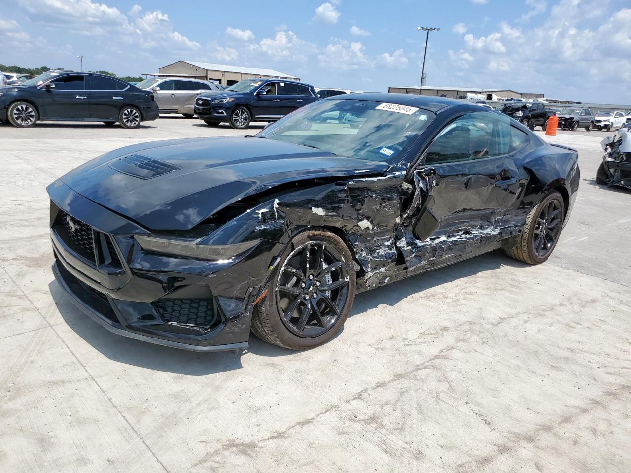 FORD MUSTANG GT