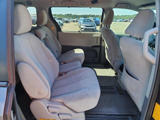 2013 TOYOTA SIENNA LE - 5TDKK3DC3DS360584